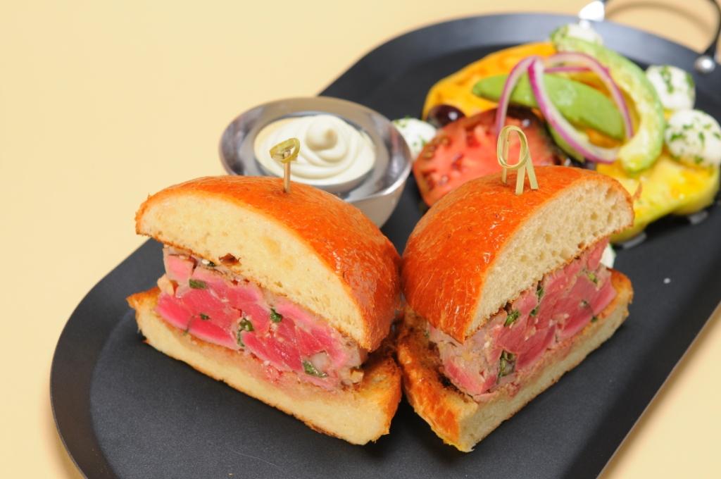 Creekside American Bistro | restaurant | 251 AZ-179, Sedona, AZ 86336, USA | 9282821705 OR +1 928-282-1705