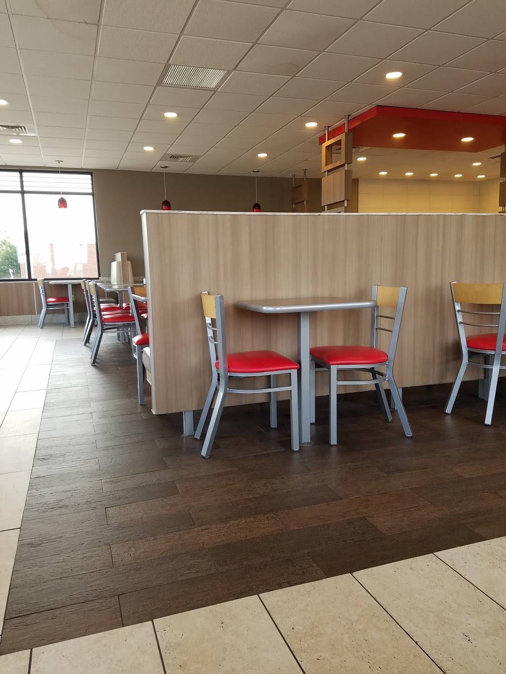 Burger King | restaurant | 24914 Farm to Market 1093, Richmond, TX 77406, USA | 2813913815 OR +1 281-391-3815