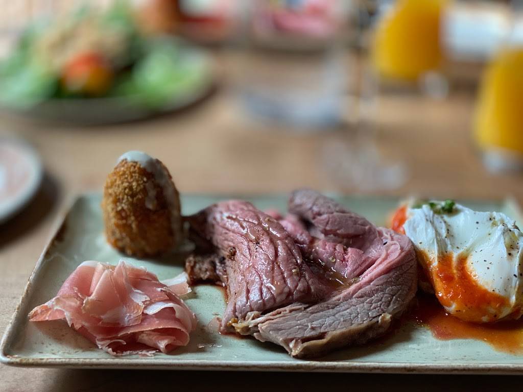 Cibo Wine Bar King St West | restaurant | 522 King St W, Toronto, ON M5V 1L7, Canada | 4165043939 OR +1 416-504-3939