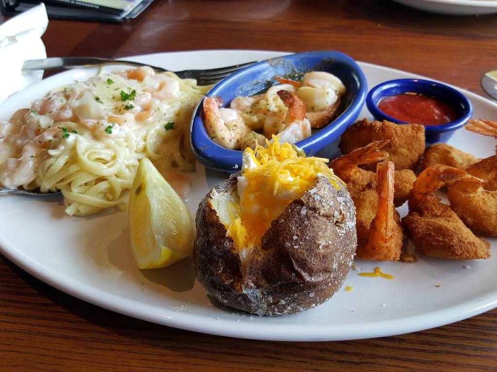Red Lobster | restaurant | 4717 I-10, Baytown, TX 77521, USA | 2814215656 OR +1 281-421-5656