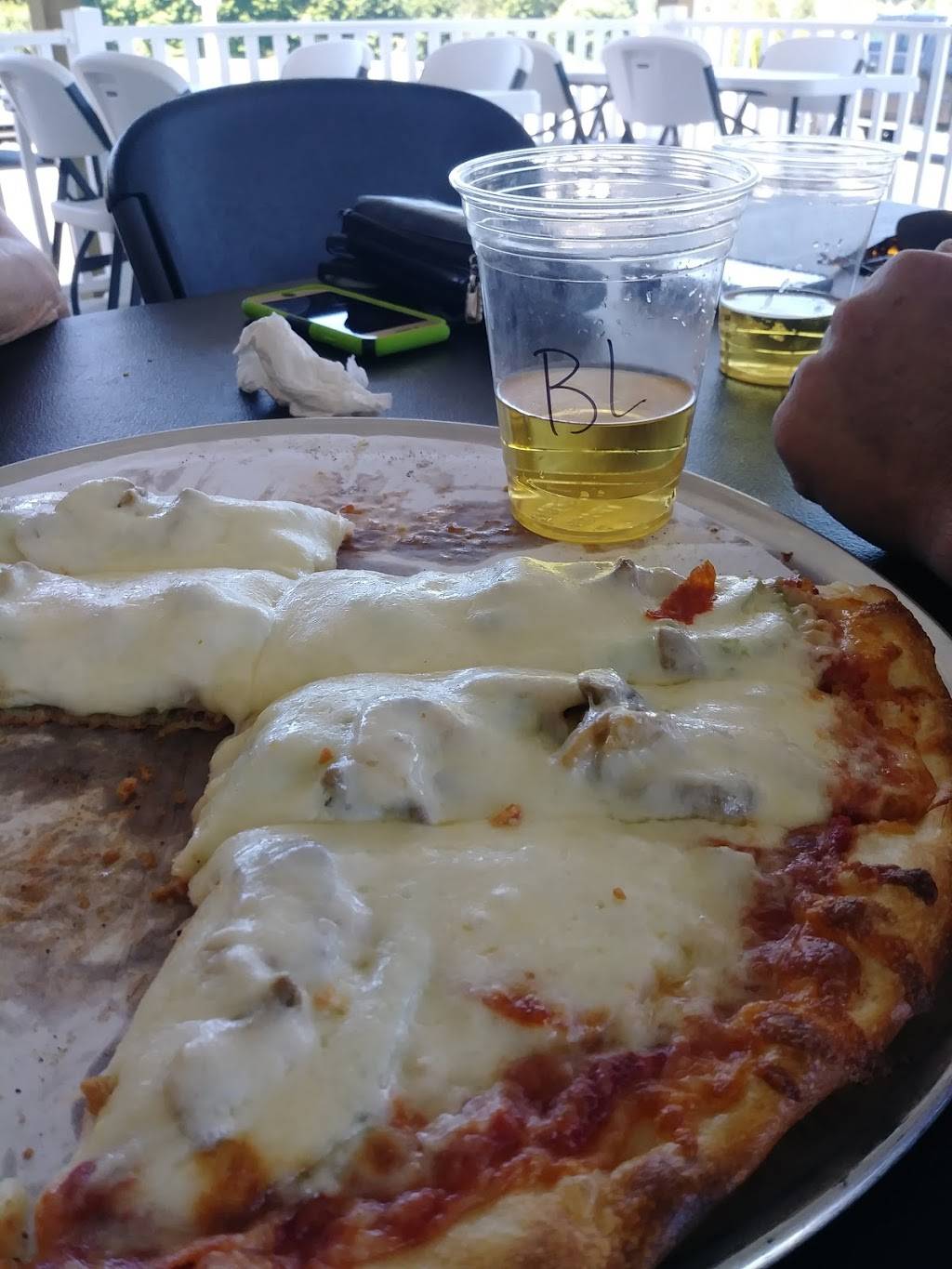 The Cave | restaurant | 2800 US-421, Bristol, TN 37620, USA | 4235732283 OR +1 423-573-2283