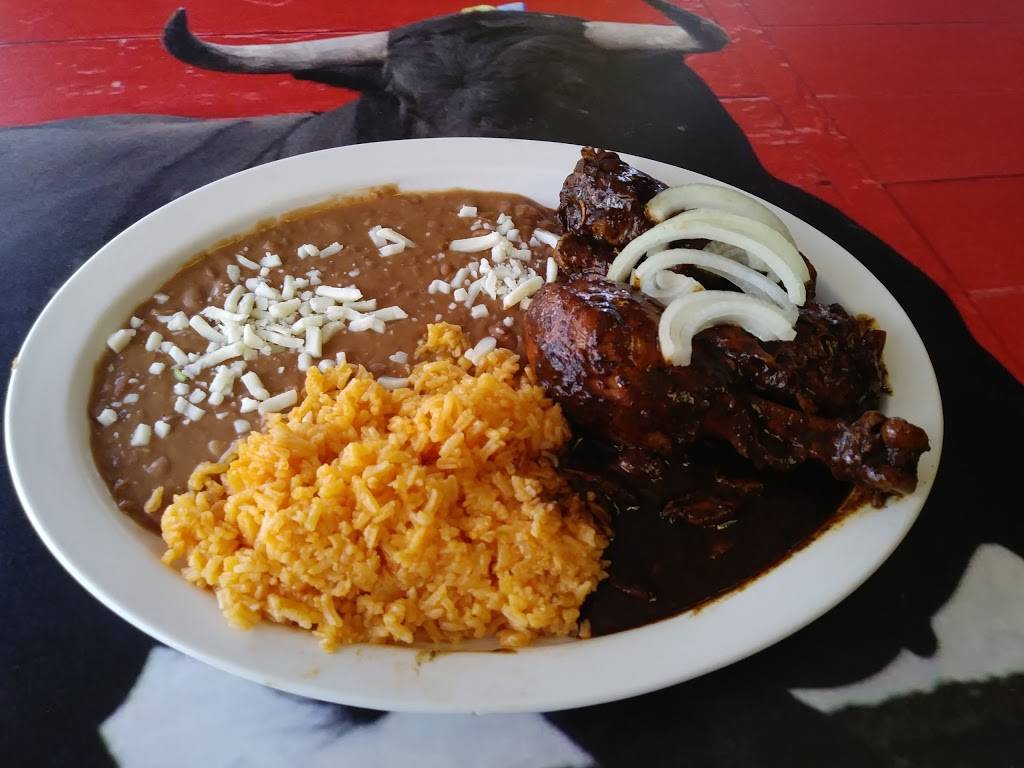 El Toro Negro | restaurant | 5780 54th Ave N, Kenneth City, FL 33709, USA | 7275414901 OR +1 727-541-4901