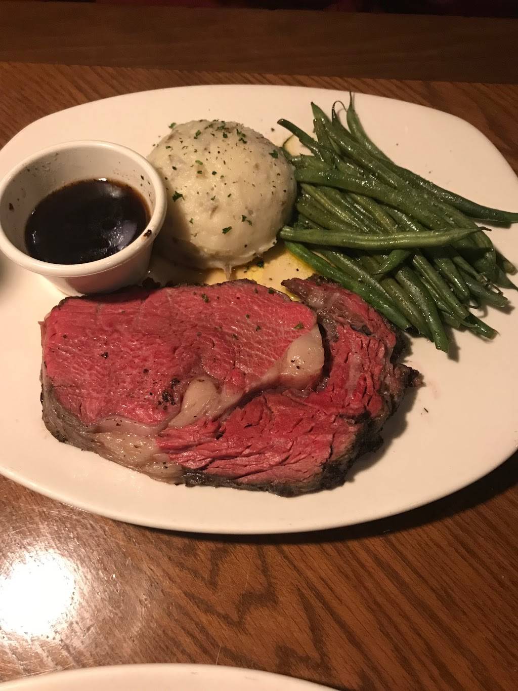 Outback Steakhouse | restaurant | 3241 Chicagoland Cir, Joliet, IL 60431, USA | 8152673020 OR +1 815-267-3020