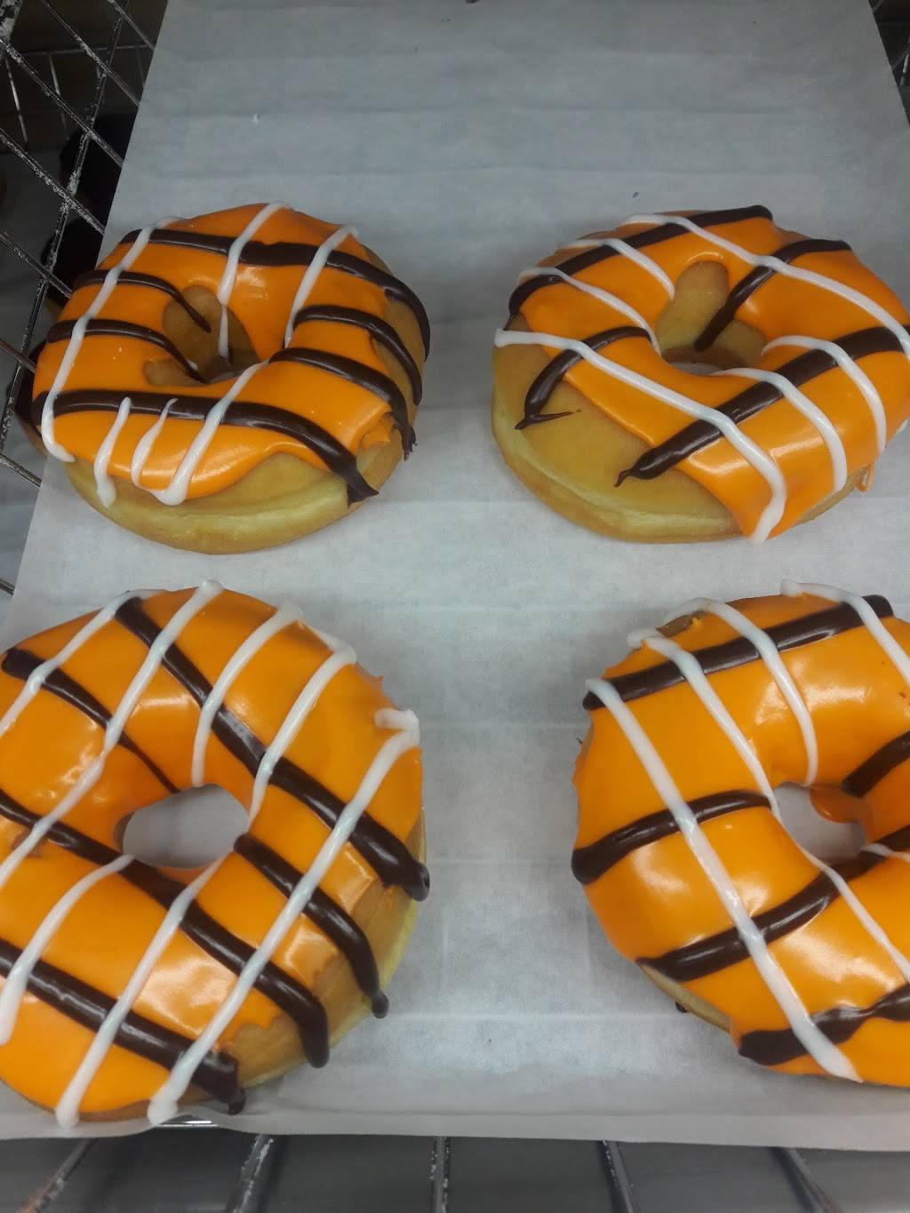 Dunkin | bakery | 91292 Overseas Hwy, Tavernier, FL 33070, USA | 3055095173 OR +1 305-509-5173