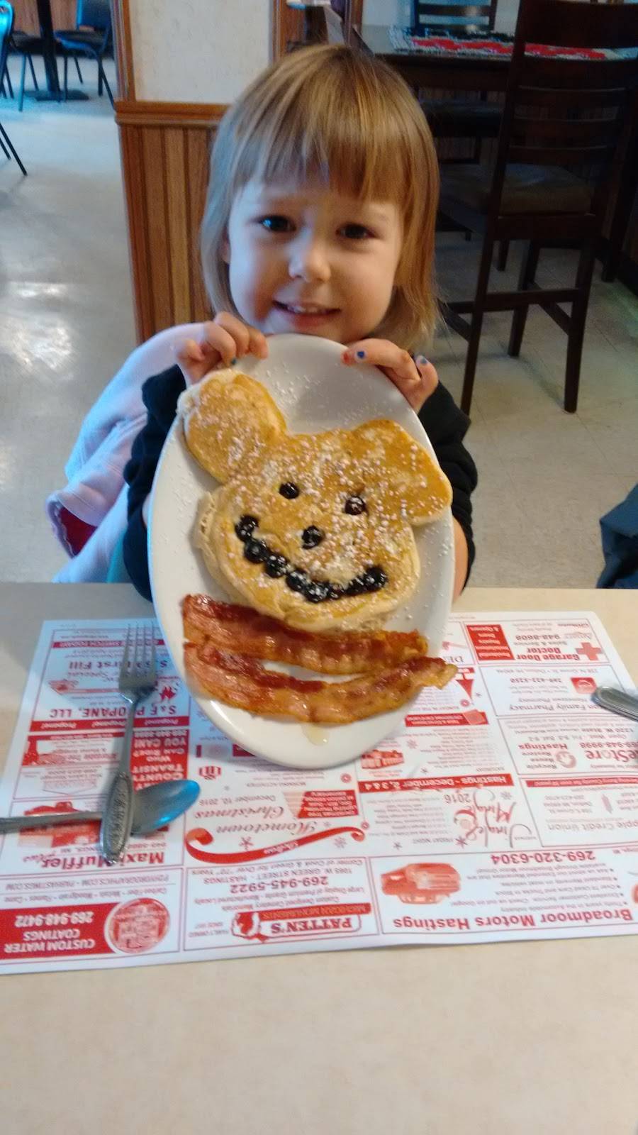 Prairieville Family Inn | restaurant | 10484 S Norris Rd, Delton, MI 49046, USA | 2696296150 OR +1 269-629-6150