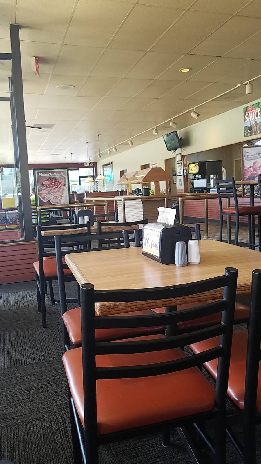 Round Table Pizza | meal delivery | 37480 Fremont Blvd, Fremont, CA 94536, USA | 5107939393 OR +1 510-793-9393