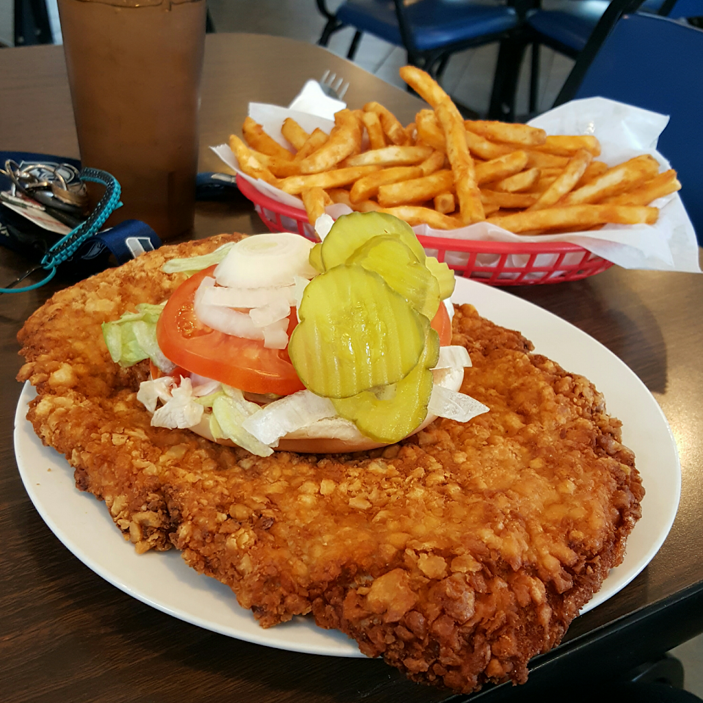 Rays Drive In | restaurant | 1900 N Courtland Ave, Kokomo, IN 46901, USA | 7654523625 OR +1 765-452-3625