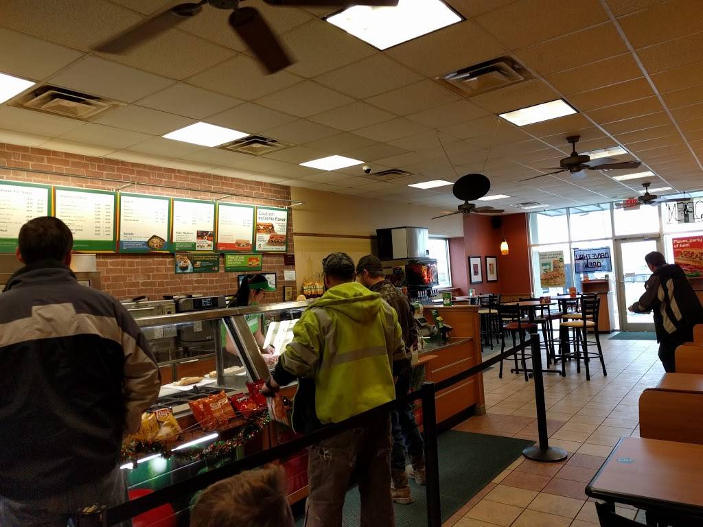 Subway | restaurant | 1225 E Ash St, Piqua, OH 45356, USA | 9377730480 OR +1 937-773-0480
