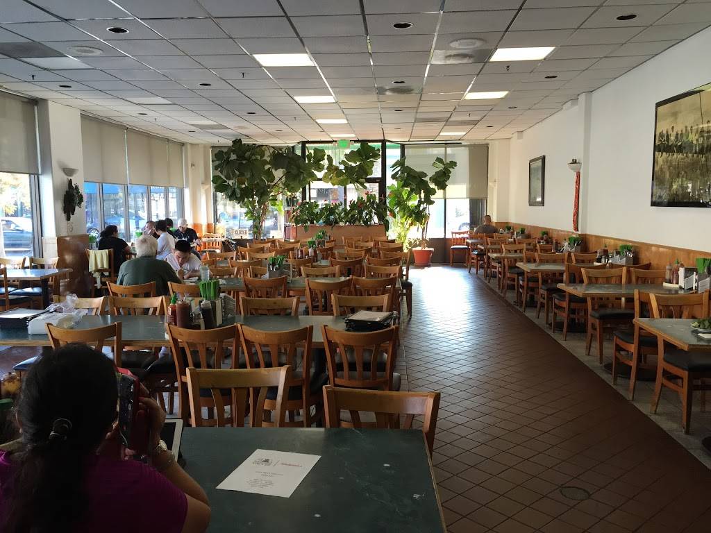 Phở Hòa Lão Vietnamese Restaurant | restaurant | 720 International Blvd, Oakland, CA 94606, USA | 5104516888 OR +1 510-451-6888