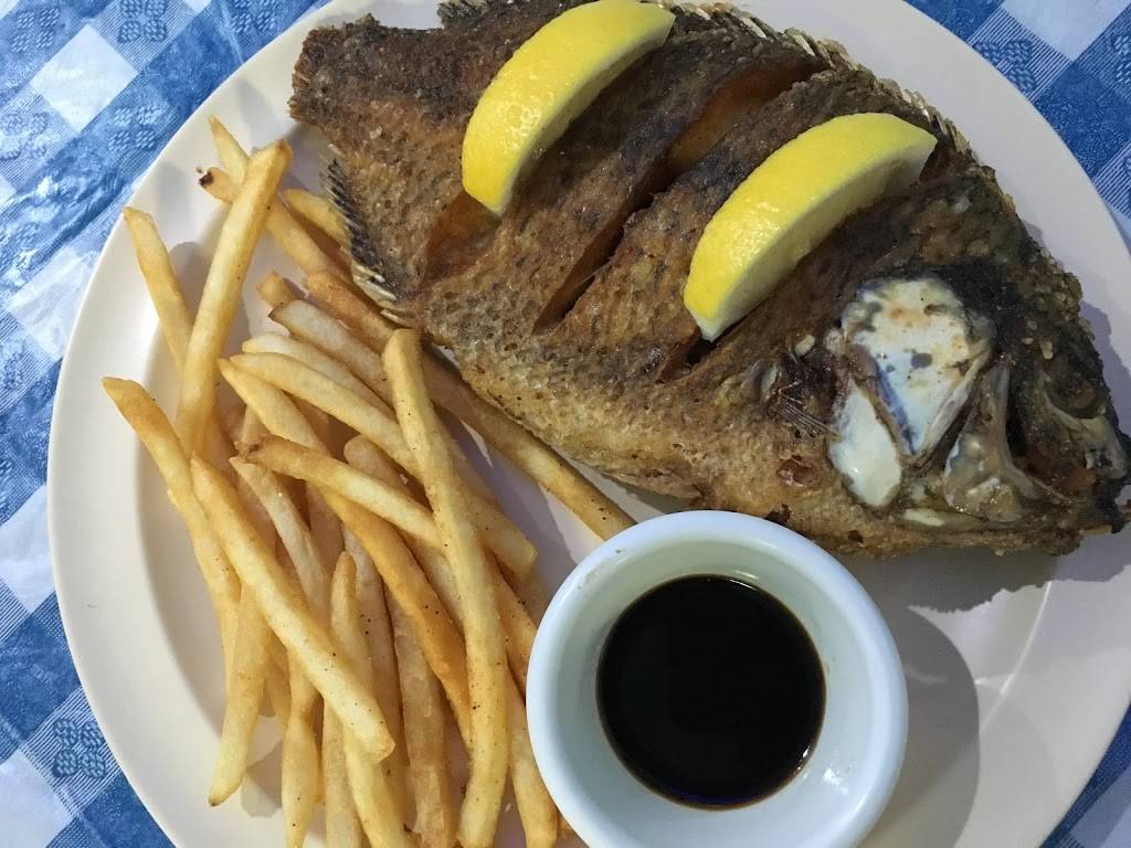 Santos Seafood | restaurant | 610 Love Ave, Cleveland, TX 77327, USA | 2815925395 OR +1 281-592-5395