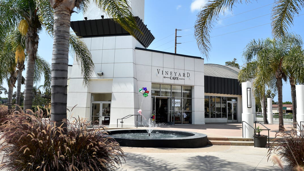 Vineyard cafe | restaurant | 2340 E Vineyard Ave Suite A3, Oxnard, CA 93036, USA | 8054855595 OR +1 805-485-5595