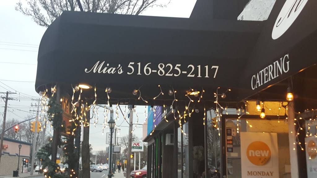 Mias | restaurant | 31 Rockaway Ave, Valley Stream, NY 11580, USA | 5168252117 OR +1 516-825-2117