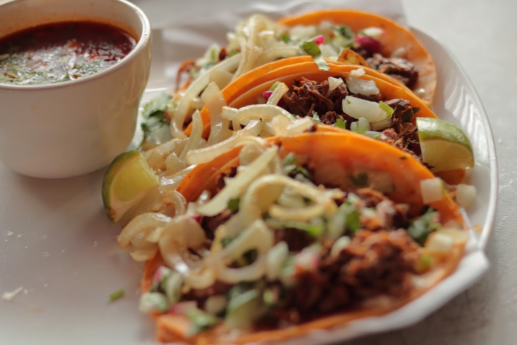 Melecios Express | restaurant | 2700 Alamac Rd, Lumberton, NC 28358, USA | 9107338236 OR +1 910-733-8236