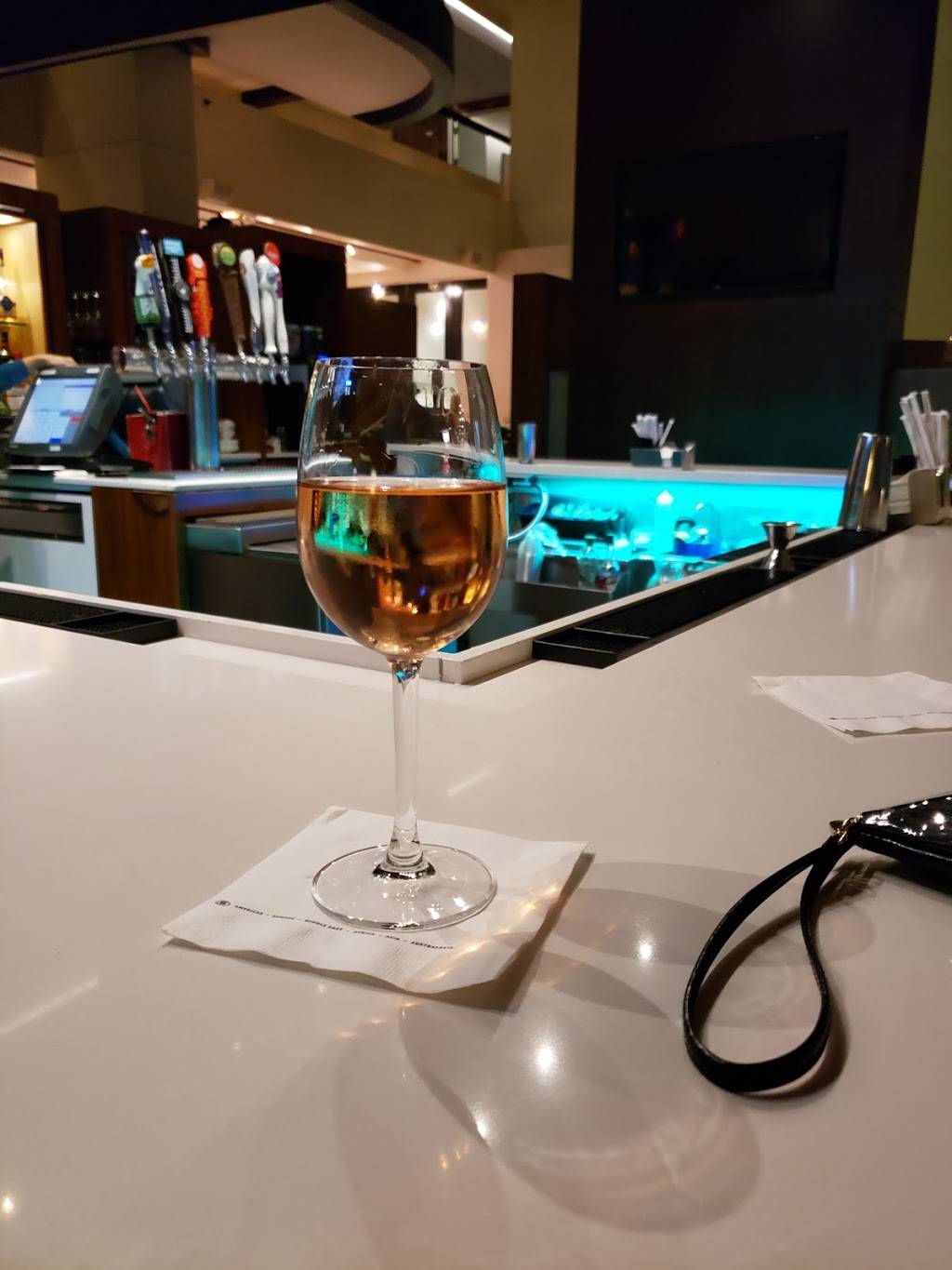 Coral Cafe | restaurant | 5101 Blue Lagoon Dr, Miami, FL 33126, USA | 3052653830 OR +1 305-265-3830