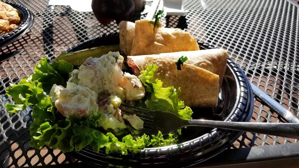 Carrot Tree Kitchens | restaurant | 323 Water St, Yorktown, VA 23690, USA | 7579881999 OR +1 757-988-1999