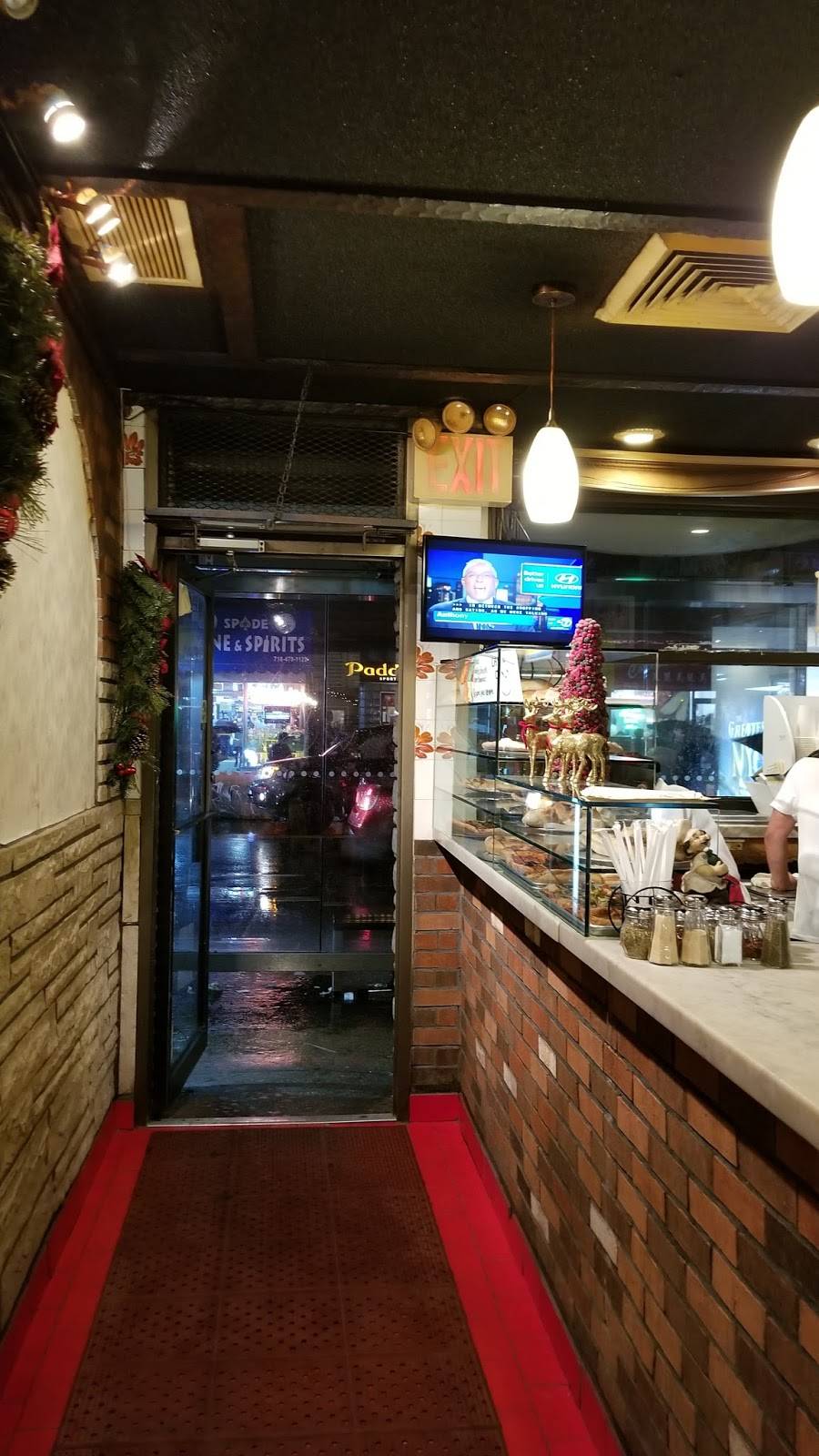 Ginos Pizza | meal delivery | 8635 Broadway, Queens, NY 11373, USA | 7186728515 OR +1 718-672-8515