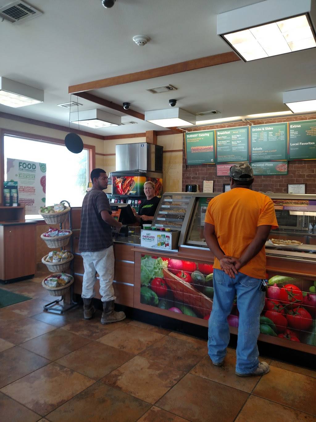 Subway | meal takeaway | 18810 LA-22, Maurepas, LA 70449, USA | 2256986659 OR +1 225-698-6659