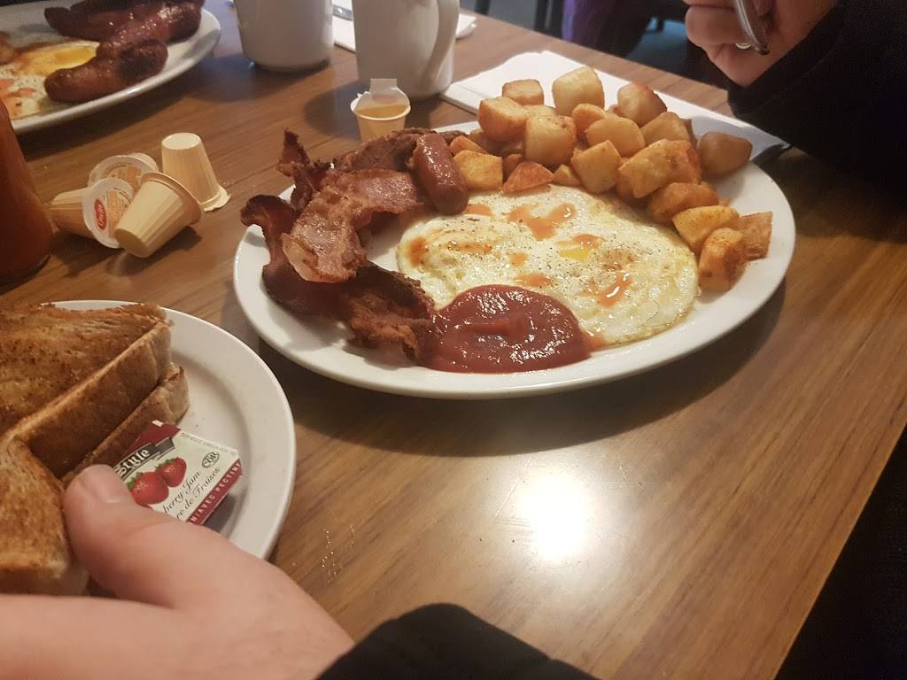 Woodward Restaurant | restaurant | 430 Woodward Ave, Hamilton, ON L8H 3E5, Canada | 9055472827 OR +1 905-547-2827