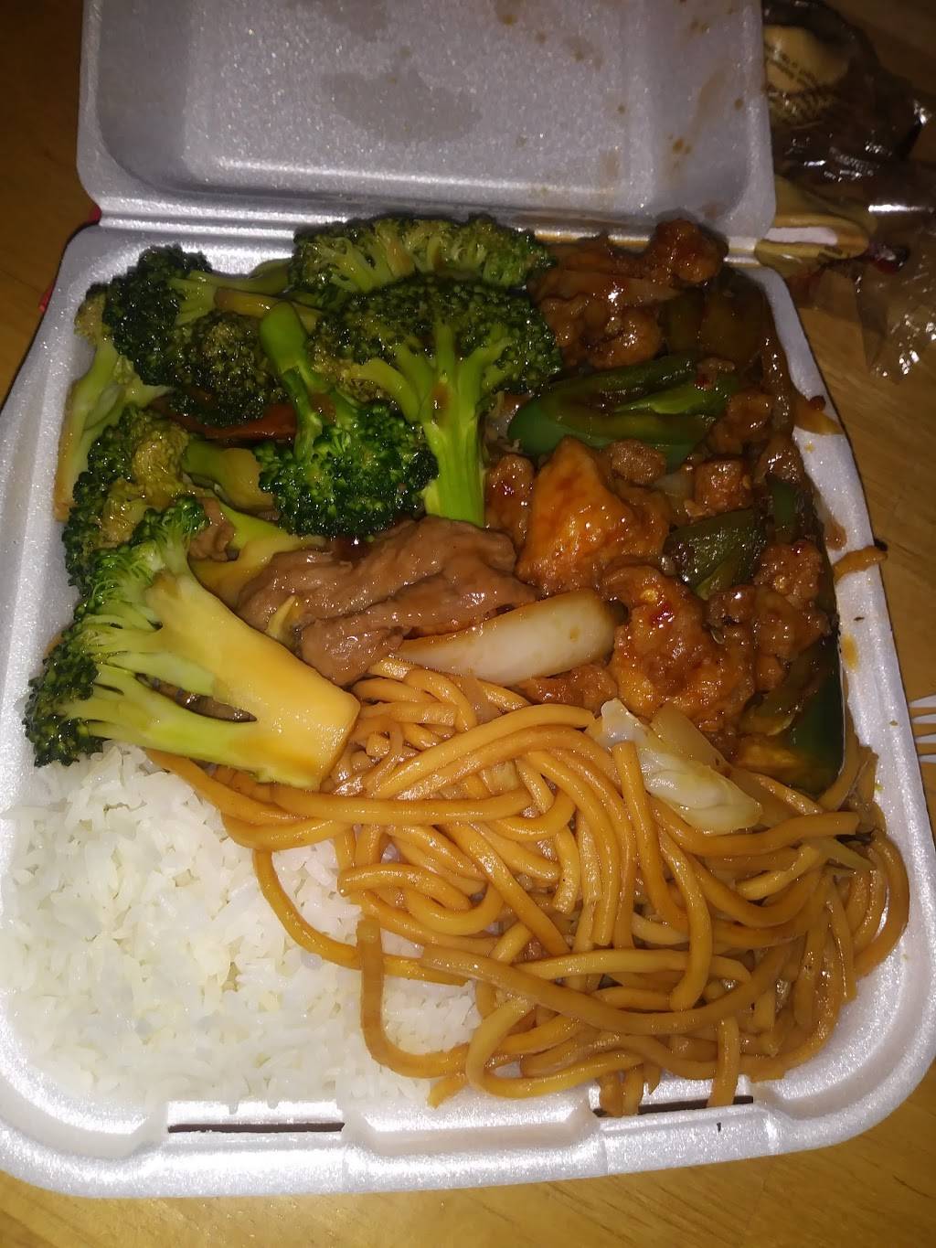 Chinese Bistro | restaurant | 42815 30th St W, Lancaster, CA 93536, USA | 6617227681 OR +1 661-722-7681