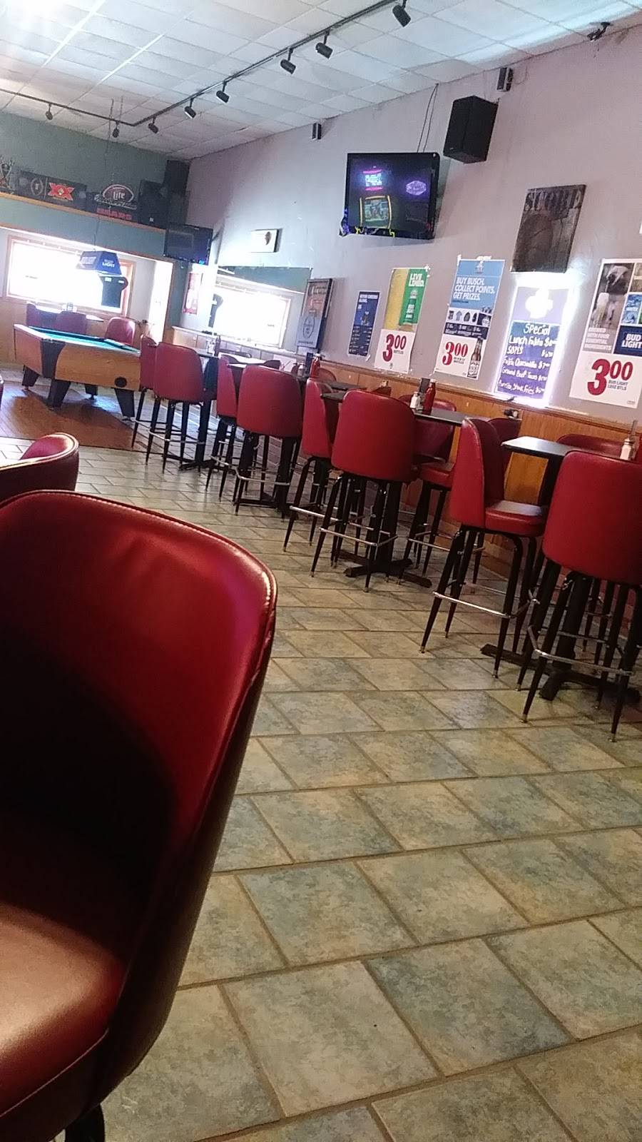 Rantoul Public House | restaurant | 108 N Garrard St, Rantoul, IL 61866, USA | 2172829537 OR +1 217-282-9537