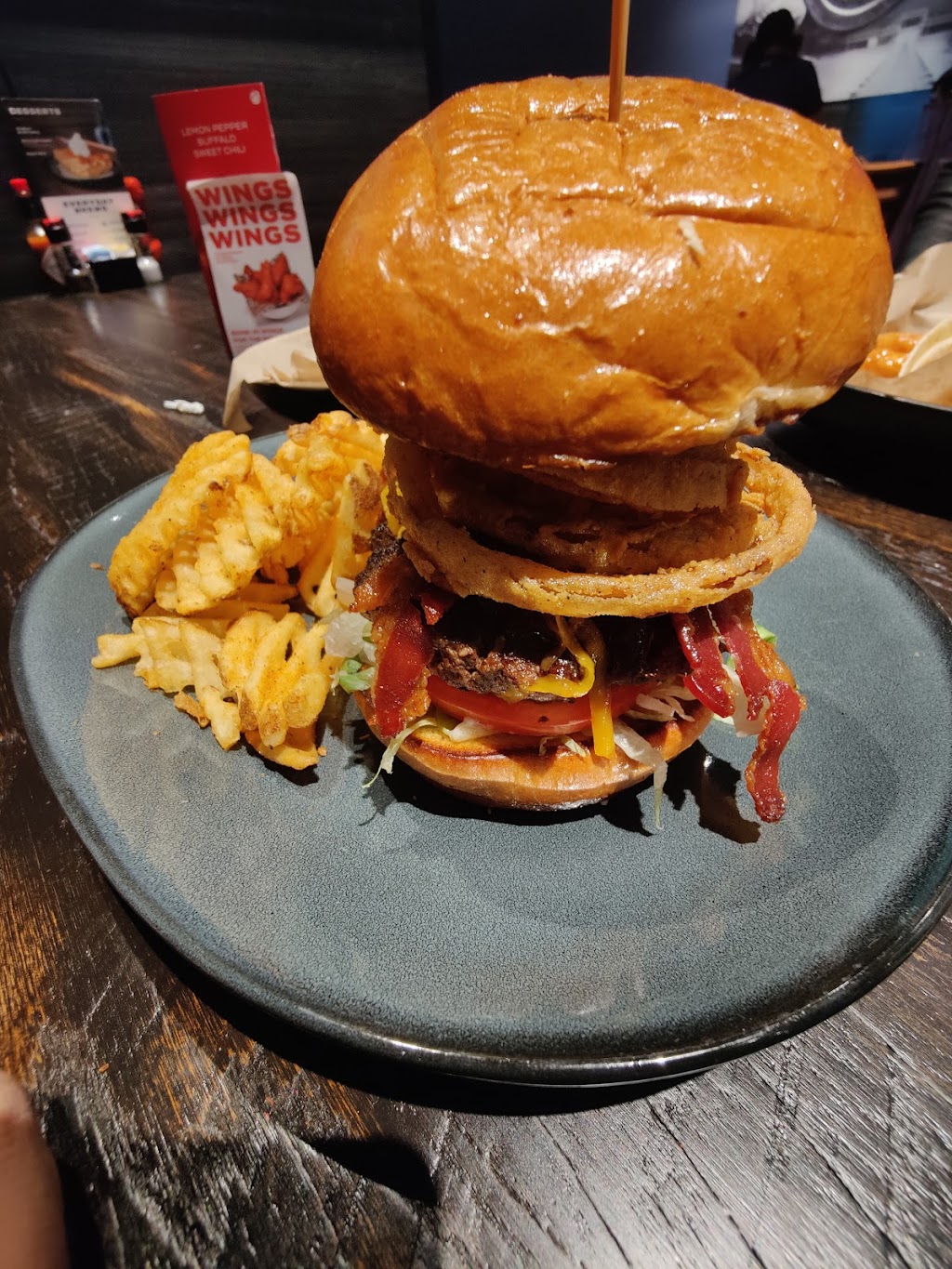 Walk-Ons Sports Bistreaux - Garden City, KS | restaurant | 1230 McCoy Dr, Garden City, KS 67846, USA | 6202622000 OR +1 620-262-2000