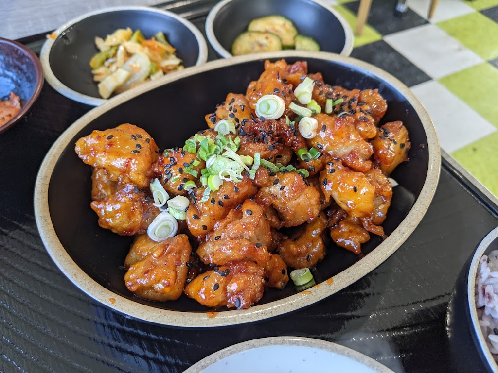 Kokiyo | restaurant | 116 S San Francisco St, Flagstaff, AZ 86001, USA | 9287741555 OR +1 928-774-1555