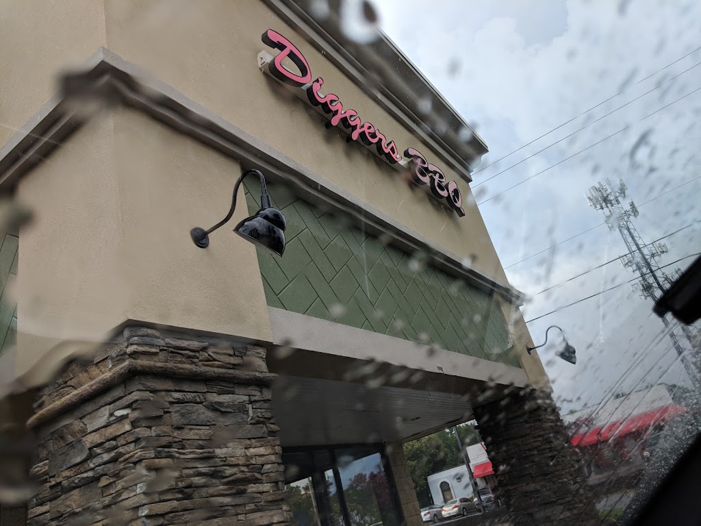 Diggers BBQ at Haywood | restaurant | 700 Haywood Rd #2047, Greenville, SC 29607, USA | 8645091037 OR +1 864-509-1037