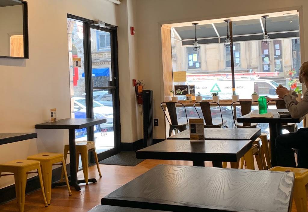 Revolution Taco | restaurant | 2015 Walnut St, Philadelphia, PA 19103, USA | 2676395681 OR +1 267-639-5681