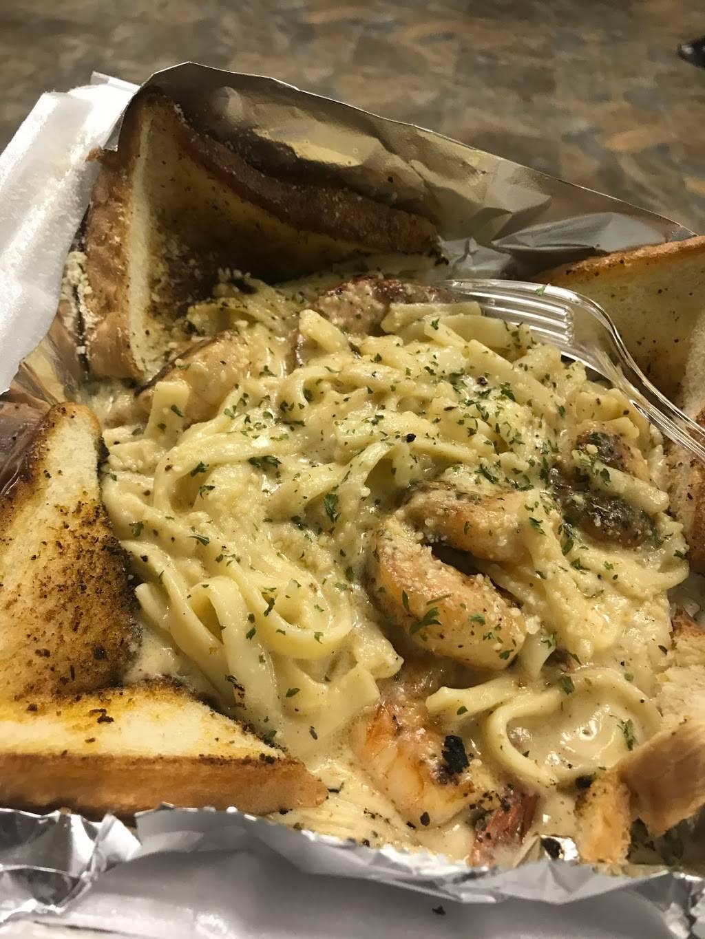 Da Shak Grill | restaurant | 5752 Terry Rd a1, Byram, MS 39272, USA | 6013981765 OR +1 601-398-1765