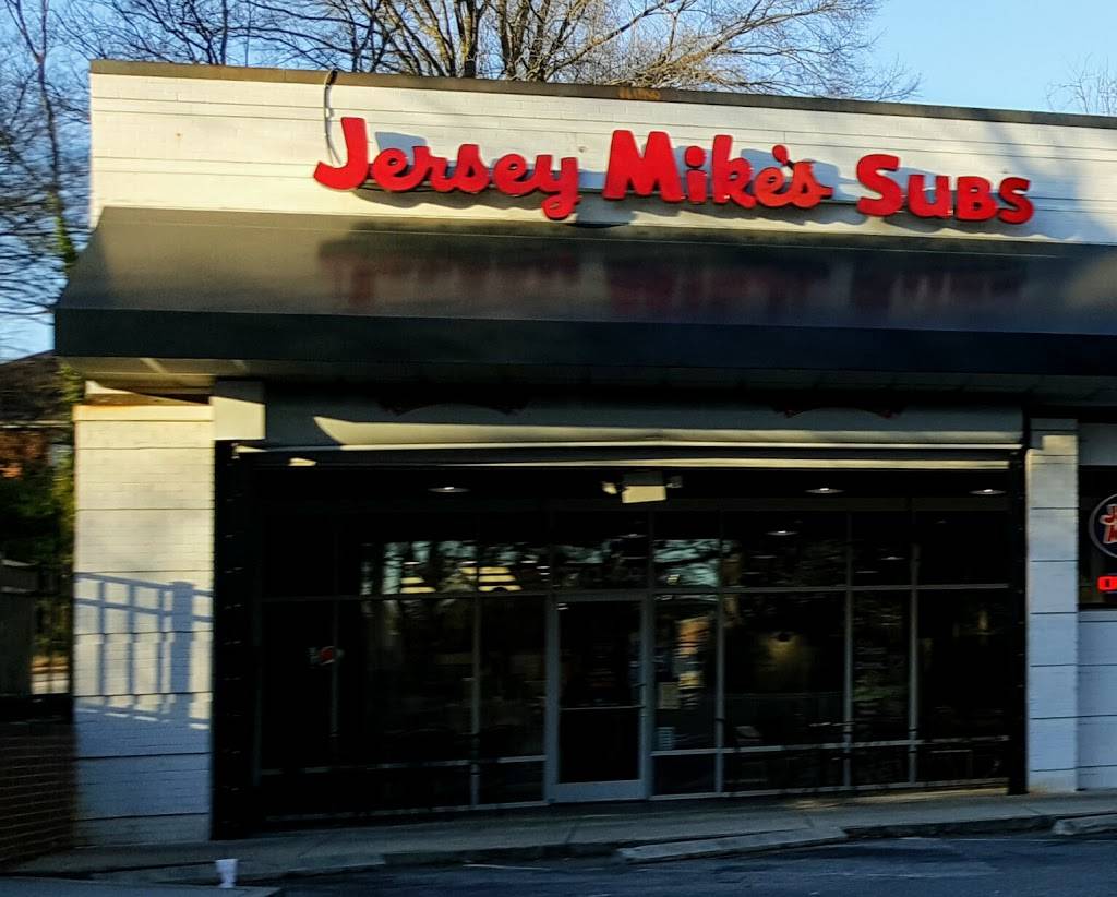 Jersey Mikes Subs | meal takeaway | 2712 Hillsborough St Suite 100, Raleigh, NC 27607, USA | 9196153157 OR +1 919-615-3157