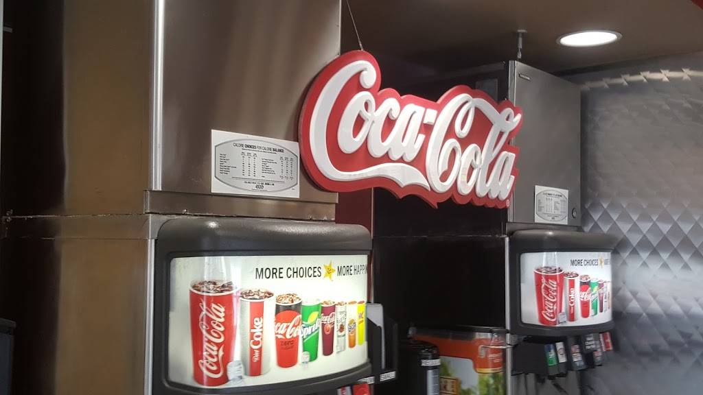 Carls Jr./Green Burrito | restaurant | 14454 Valley Blvd, Fontana, CA 92335, USA | 9094292226 OR +1 909-429-2226