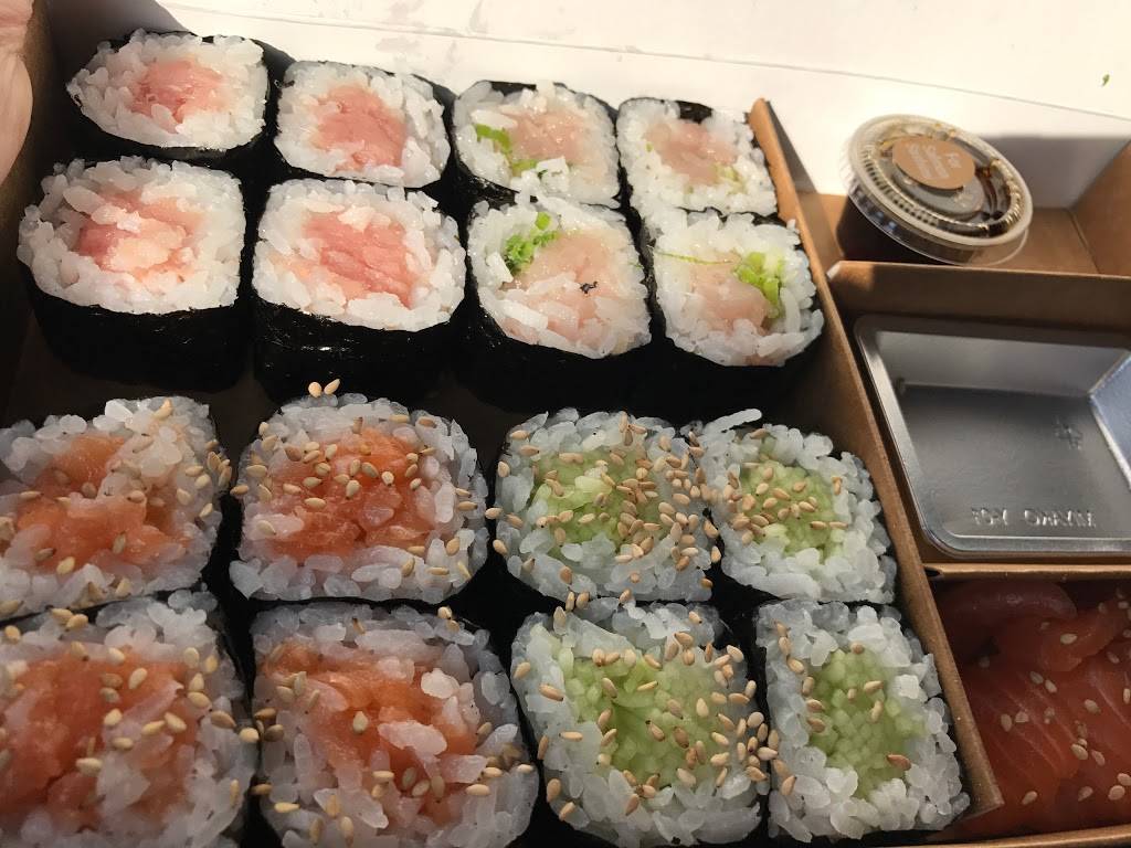 KazuNori: The Original Hand Roll Bar | restaurant | 1110 Gayley Ave, Los Angeles, CA 90024, USA | 3109353974 OR +1 310-935-3974