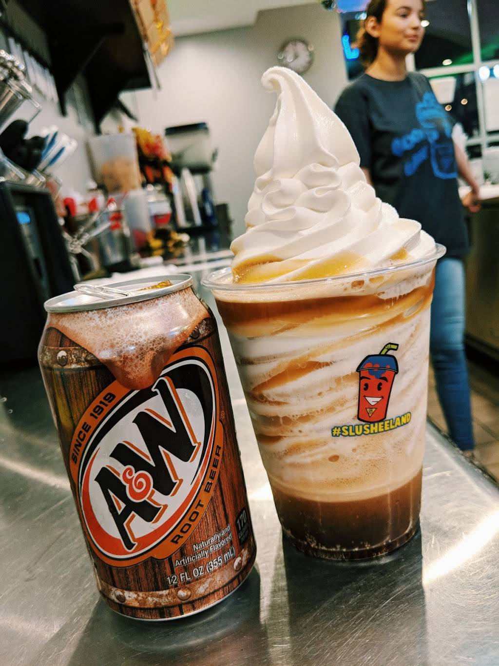 Slusheeland - Frozen Treats and Snacks | meal takeaway | 19100 Ventura Blvd Unit F, Tarzana, CA 91356, USA | 8185786985 OR +1 818-578-6985