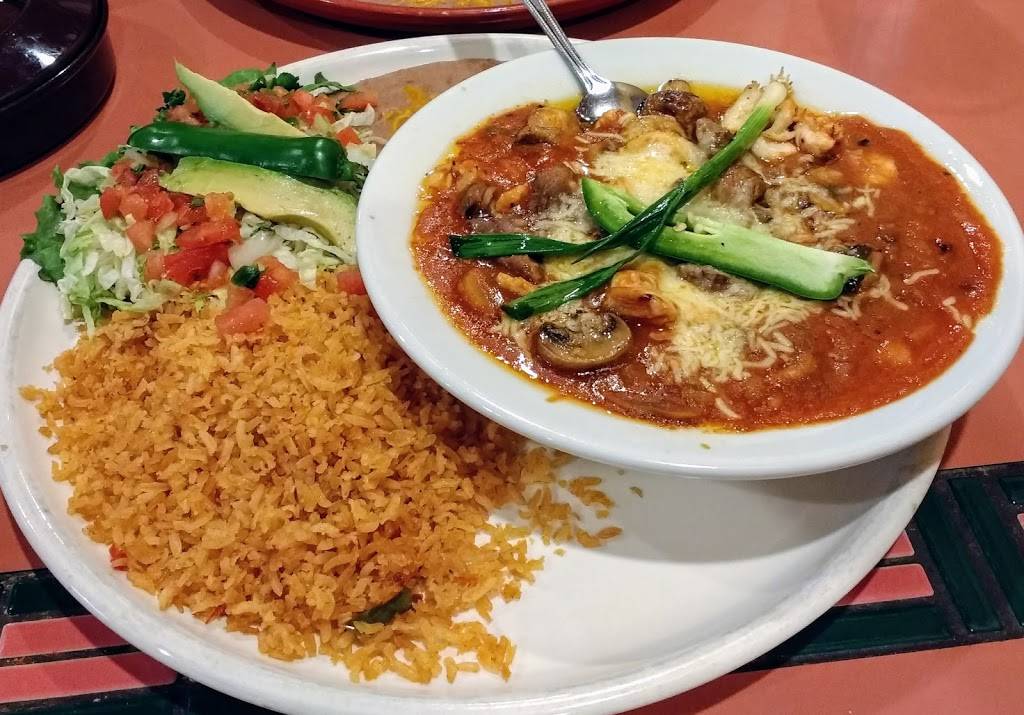 Casa Ramos Mexican Restaurant | restaurant | 2001 Main St, Red Bluff, CA 96080, USA | 5305272684 OR +1 530-527-2684