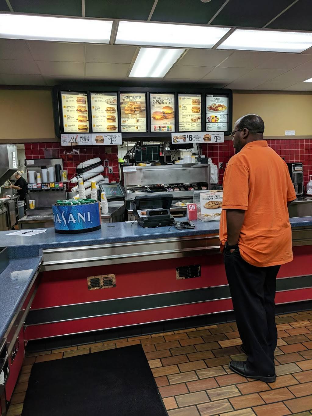 Hardees | restaurant | 2985 N College Ave, Fayetteville, AR 72703, USA | 4794426662 OR +1 479-442-6662