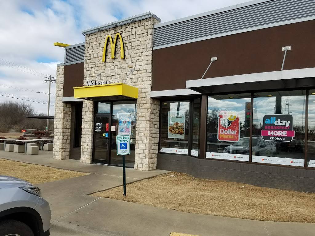 McDonalds | cafe | 1610 Sycamore View Rd, Memphis, TN 38134, USA | 9013838999 OR +1 901-383-8999