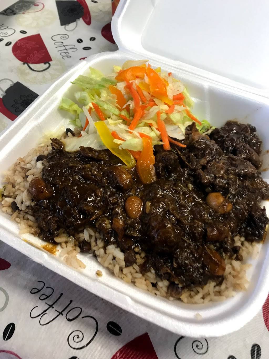 Above The Rest Restaurant And Bakery | restaurant | 4080 NW 12th St, Lauderhill, FL 33313, USA | 7542261832 OR +1 754-226-1832