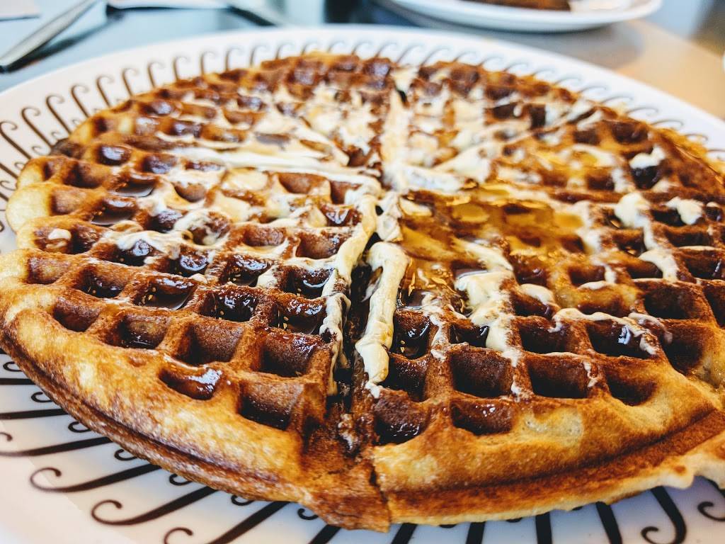 Waffle House | meal takeaway | 922 E Fowler Ave, Tampa, FL 33612, USA | 8139710252 OR +1 813-971-0252