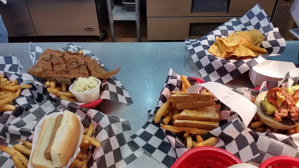 Oceanana Pier & Pier House Restaurant | restaurant | 700 E Fort Macon Rd, Atlantic Beach, NC 28512, USA | 2527260863 OR +1 252-726-0863