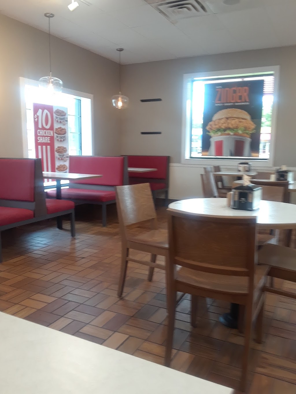 KFC | restaurant | 205 S. Davis Avenue, U, US-61 S, Cleveland, MS 38732, USA | 6628438192 OR +1 662-843-8192