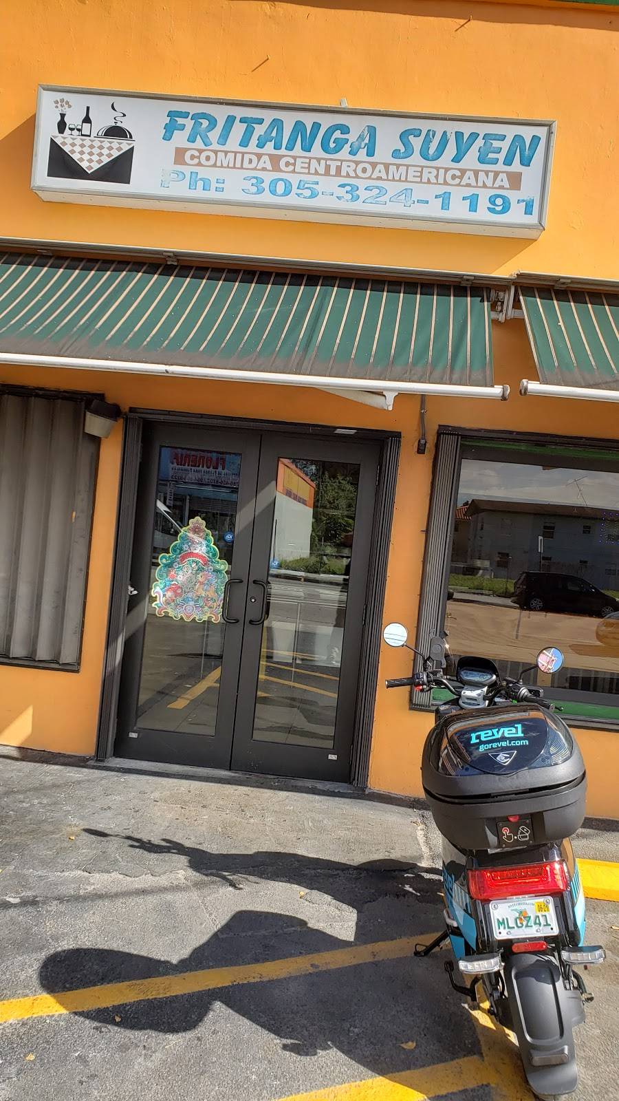 Fruteria Y Fritanga Suyen | restaurant | 1515 NW 17th Ave, Miami, FL 33125, USA | 3053241191 OR +1 305-324-1191