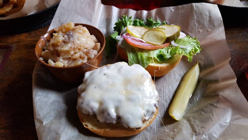 Ye Olde Trail Tavern | restaurant | 228 Xenia Ave, Yellow Springs, OH 45387, USA | 9377677448 OR +1 937-767-7448