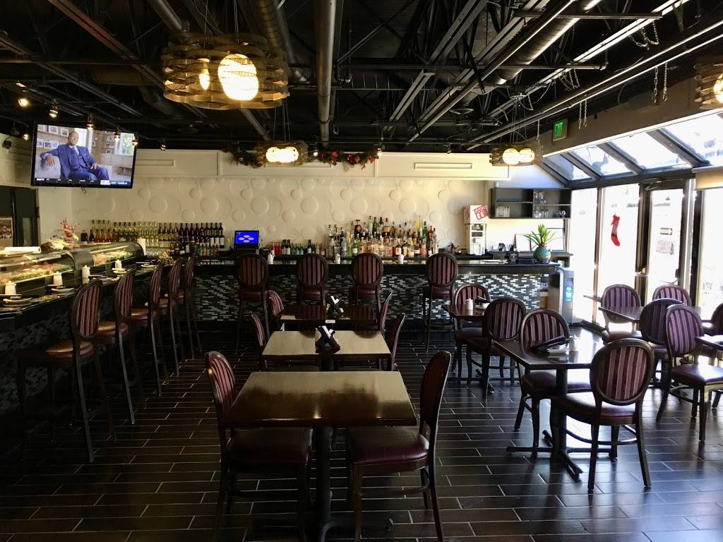 Hasu Sushi & Grill | restaurant | 250 Steele St #104, Denver, CO 80206, USA | 3037229968 OR +1 303-722-9968