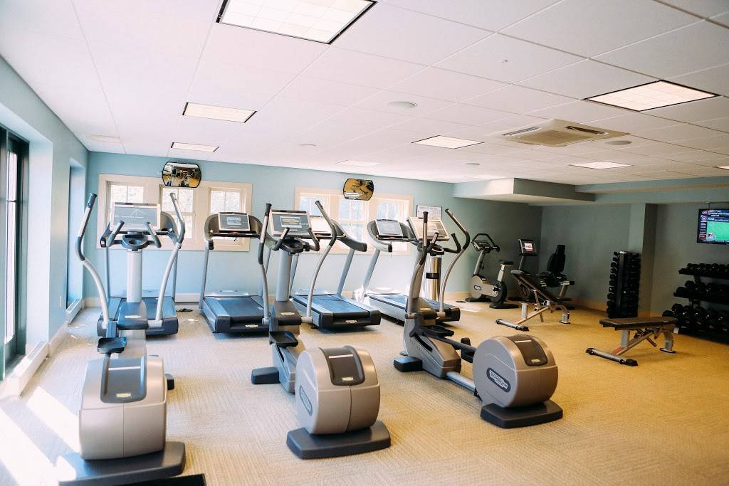 The Golf Club at South River | restaurant | 3451 Solomons Island Rd, Edgewater, MD 21037, USA | 4107985865 OR +1 410-798-5865