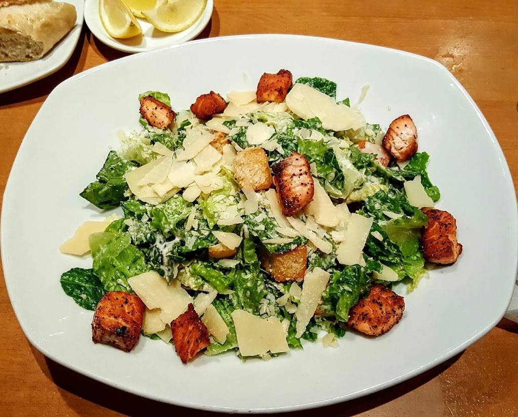 California Pizza Kitchen | restaurant | 37546 W Six Mile Rd, Livonia, MI 48152, USA | 7345910476 OR +1 734-591-0476