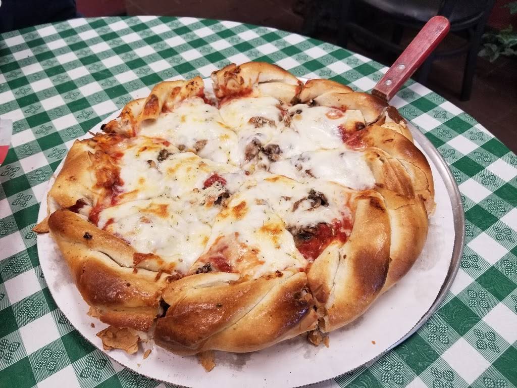 Pizzarelli’s Pizzeria | restaurant | 15858 Manchester Rd, Ellisville, MO 63021, USA | 6363940094 OR +1 636-394-0094