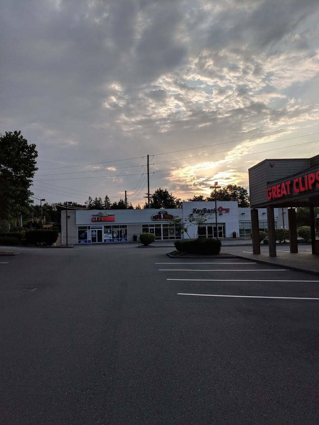 Inglewood Plaza | shopping mall | 653-715 228th Ave NE, Sammamish, WA 98074, USA | 5036034700 OR +1 503-603-4700