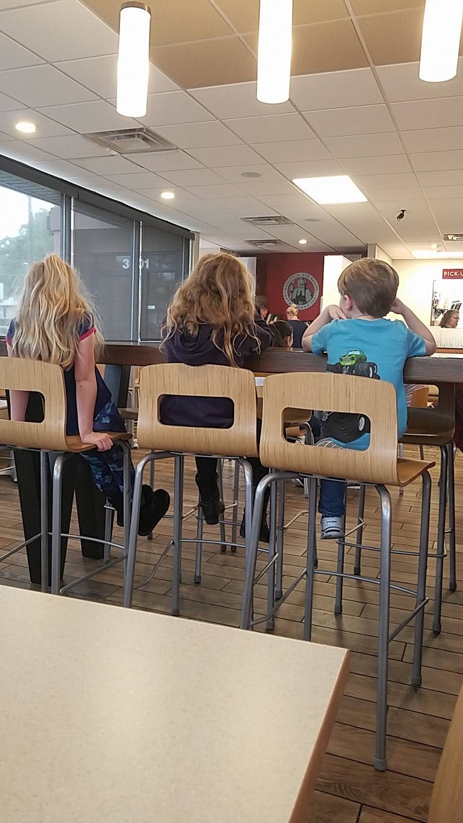 Wendys | restaurant | 3001 E Silver Springs Blvd, Ocala, FL 34470, USA | 3526226919 OR +1 352-622-6919