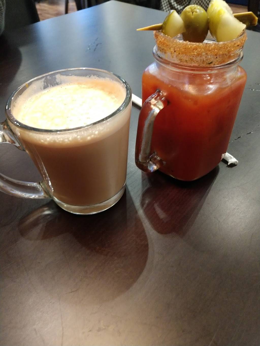 Childers Eatery - War Memorial (Grand Prairie) | restaurant | 5201 W War Memorial Dr Unit 260, Peoria, IL 61615, USA | 3097133118 OR +1 309-713-3118