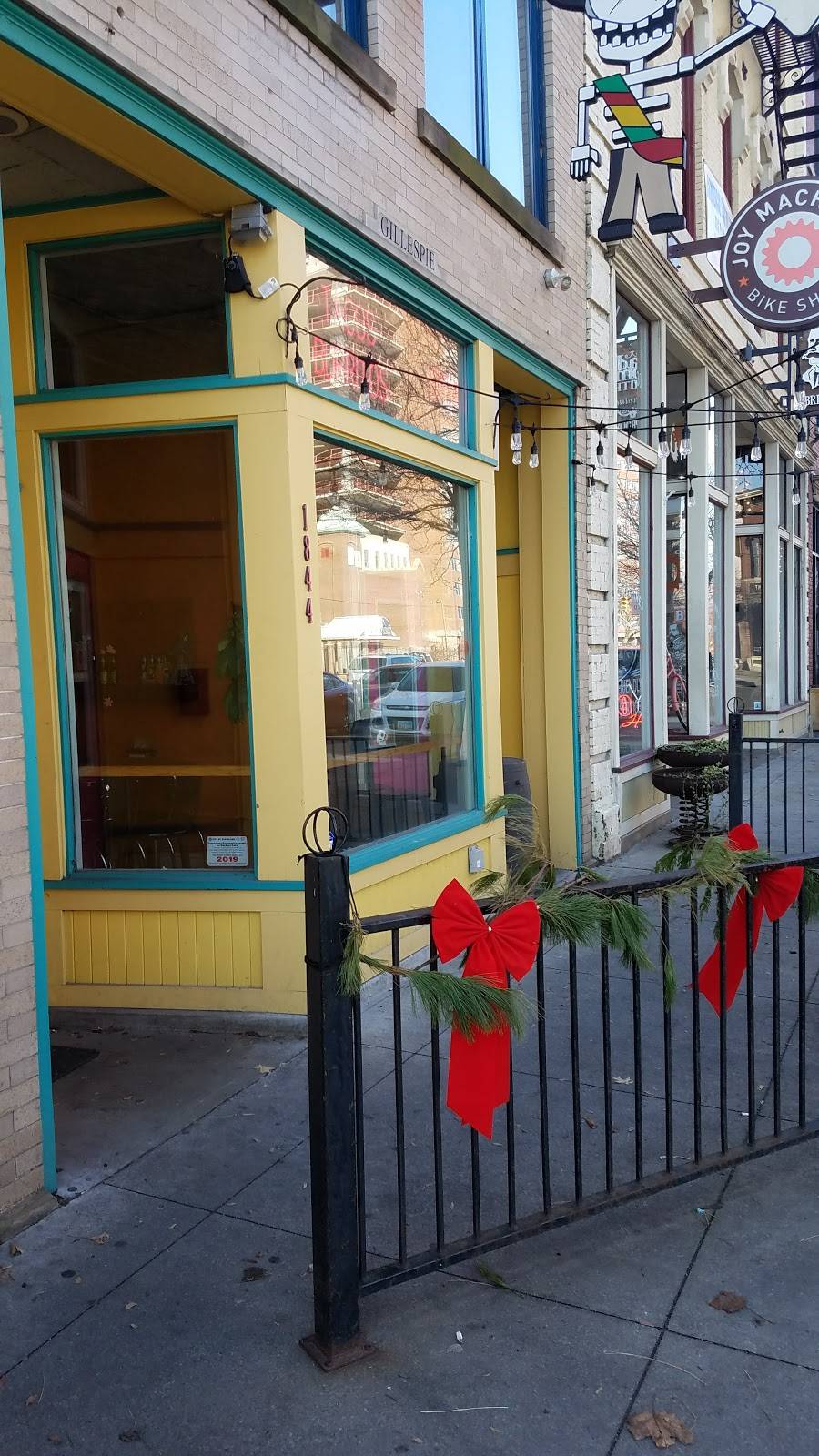 Ohio City Burrito | restaurant | 1844 W 25th St, Cleveland, OH 44113, USA | 2166640908 OR +1 216-664-0908